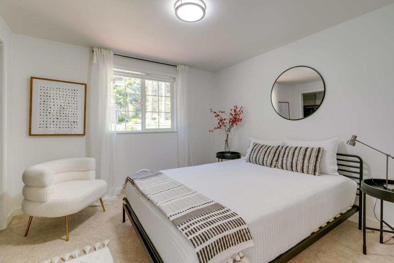 Modern 3 Miles To Wine Country! Holiday home